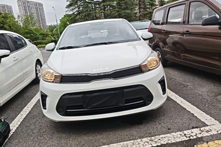 Used Kia Pegas 2020 Revised Version 1.4L Automatic Comfortable with Sunroof Front