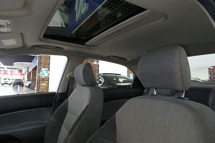 Used Kia Pegas 2020 1.4L Automatic Elite Connect Edition Headliner