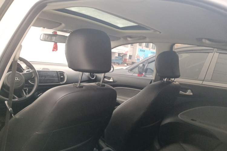Used Kia Pegas 2020 1.4L Automatic Comfort Version with Sunroof Headliner