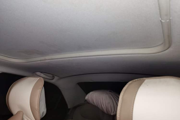 Used Kia Pegas 2020 1.4L Automatic Comfort Version with Sunroof Headliner
