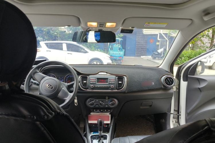 Used Kia Pegas 2020 1.4L Automatic Comfort Version with Sunroof Headliner