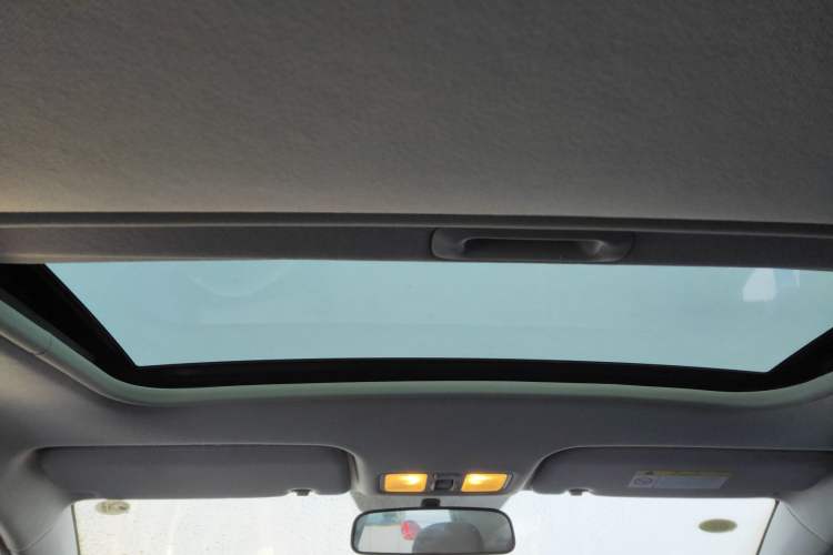 Used Kia Pegas 2020 Revised Version 1.4L Automatic Comfortable with Sunroof Headliner