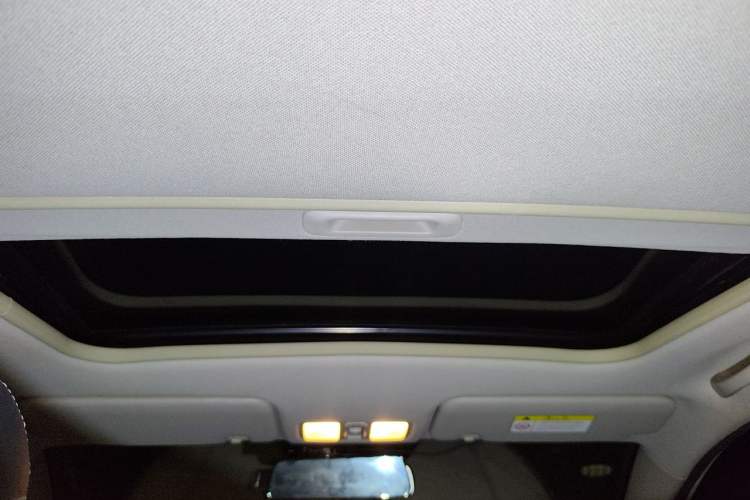 Used Kia Pegas 2020 Revised Version 1.4L Automatic Comfortable with Sunroof Headliner