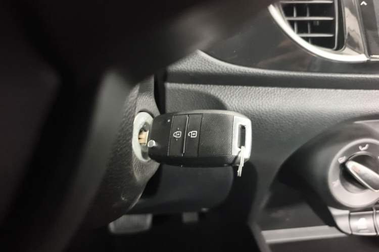 Used Kia Pegas 2020 Revised Version 1.4L Automatic Comfortable with Sunroof Interior 1