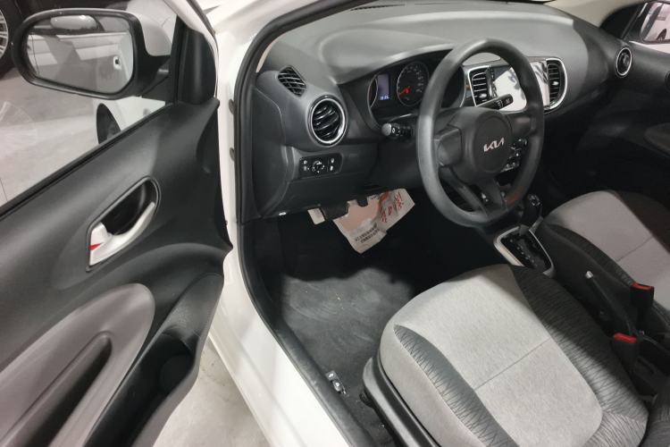 Used Kia Pegas 2020 Revised Version 1.4L Automatic Comfortable with Sunroof Interior 3
