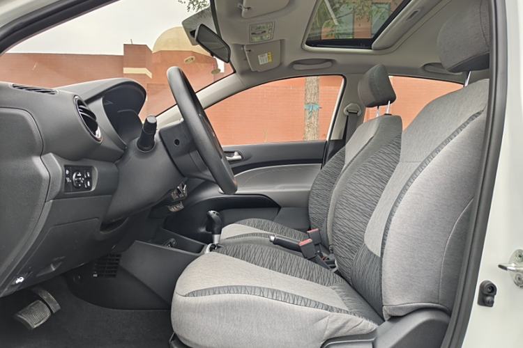 Used Kia Pegas 2020 Revised Version 1.4L Automatic Comfortable with Sunroof Interior 4
