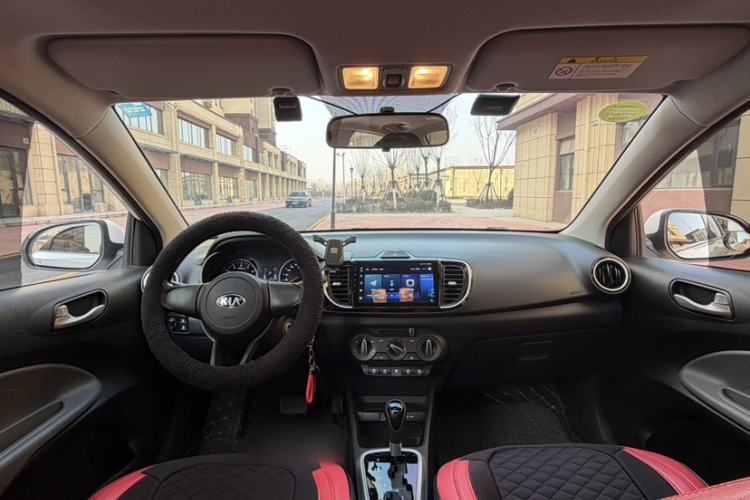 Used Kia Pegas 2020 1.4L Automatic Comfort Version with Sunroof Interior 5