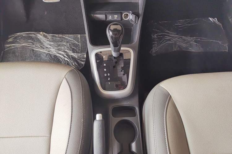 Used Kia Pegas 2020 Revised Version 1.4L Automatic Elite Connect Edition Interior 5