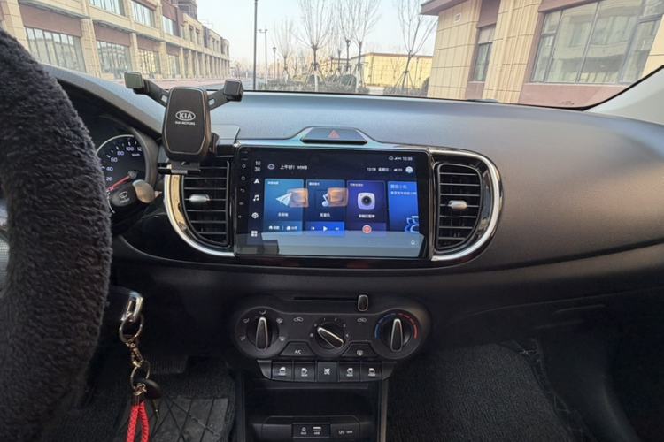 Used Kia Pegas 2020 1.4L Automatic Comfort Version with Sunroof Interior 7