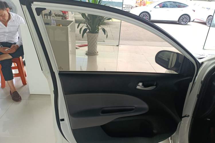 Used Kia Pegas 2020 1.4L Automatic Comfort Version with Sunroof Left Front Door Interior