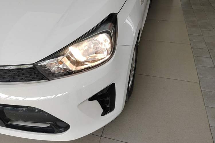 Used Kia Pegas 2020 1.4L Automatic Comfort Version with Sunroof Left Front Headlight
