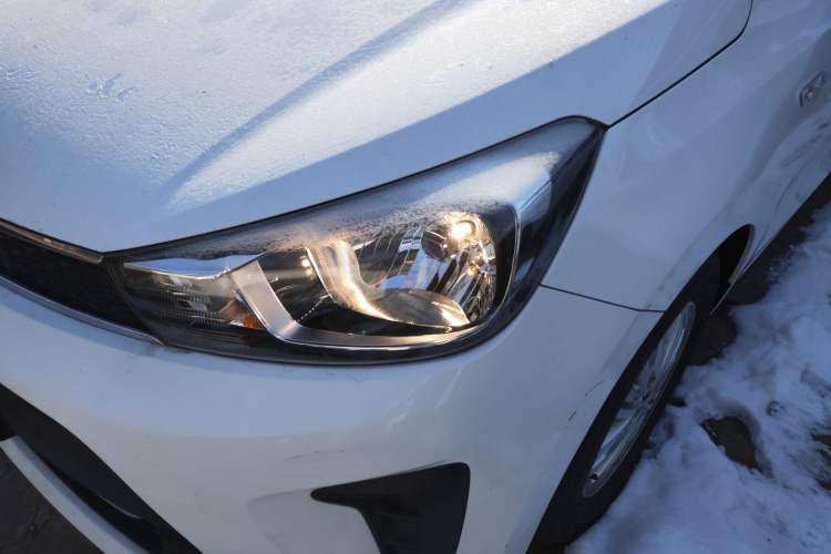 Used Kia Pegas 2020 Revised Version 1.4L Automatic Comfortable with Sunroof Left Front Headlight