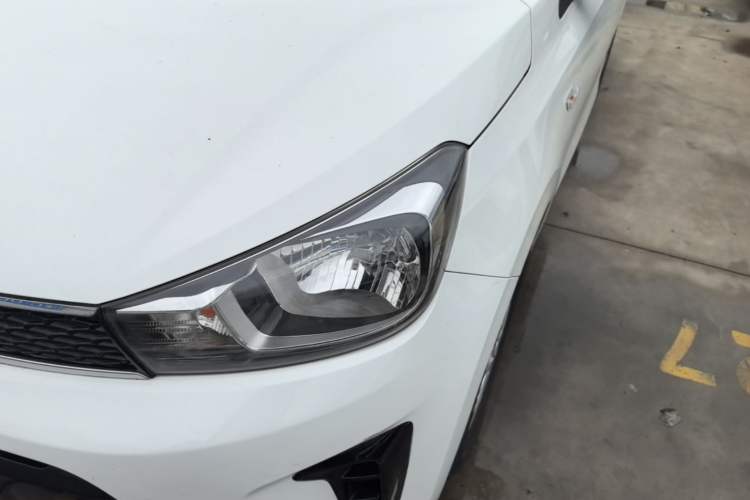 Used Kia Pegas 2020 1.4L Automatic Comfort Version with Sunroof Left Front Headlight