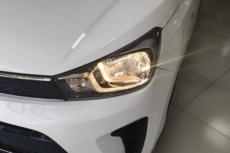 Used Kia Pegas 2020 1.4L Automatic Comfort Version with Sunroof Left Front Headlight