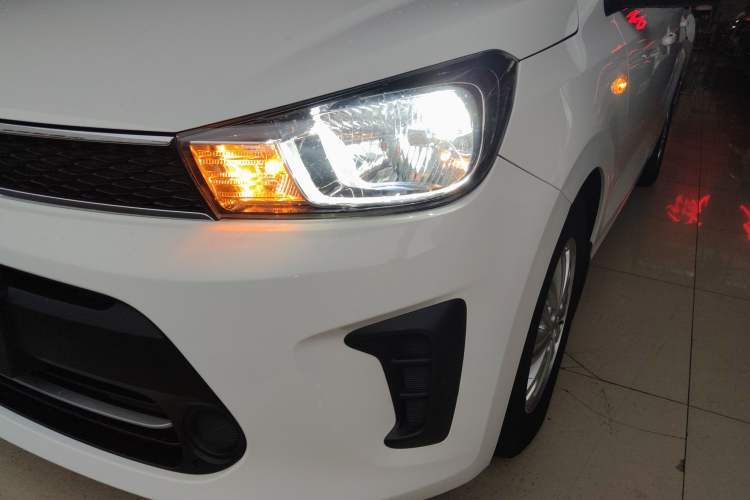 Used Kia Pegas 2020 Revised Version 1.4L Automatic Comfortable with Sunroof Left Front Headlight