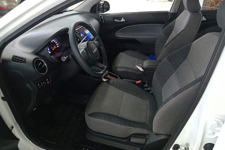 Used Kia Pegas 2020 1.4L Automatic Elite Connect Edition Left Front Seat