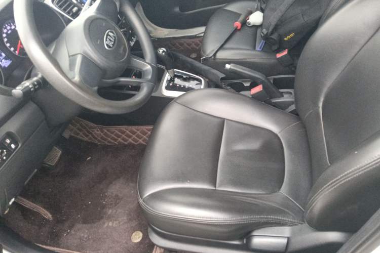 Used Kia Pegas 2020 1.4L Automatic Comfort Version with Sunroof Left Front Seat