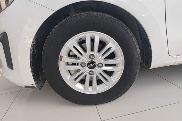 Used Kia Pegas 2020 Revised Version 1.4L Automatic Comfortable with Sunroof Left Front Wheel Hub