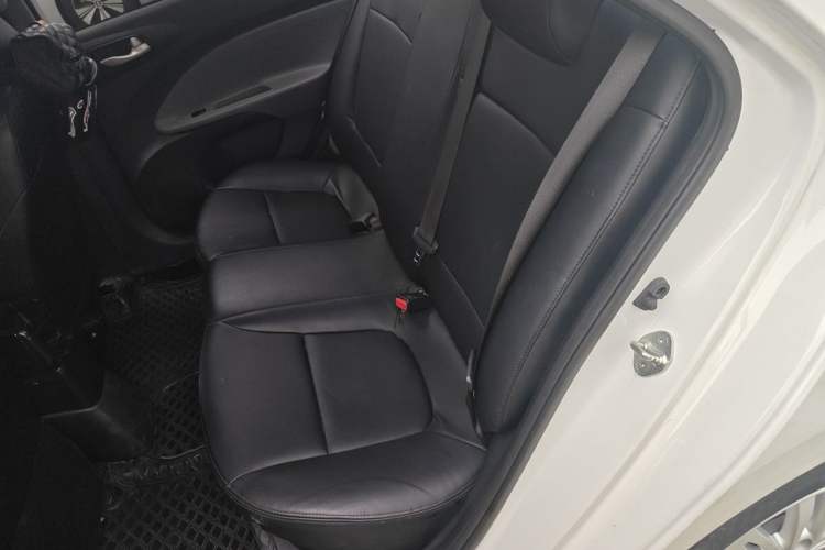 Used Kia Pegas 2020 Revised Version 1.4L Automatic Comfortable with Sunroof Left Rear Seat