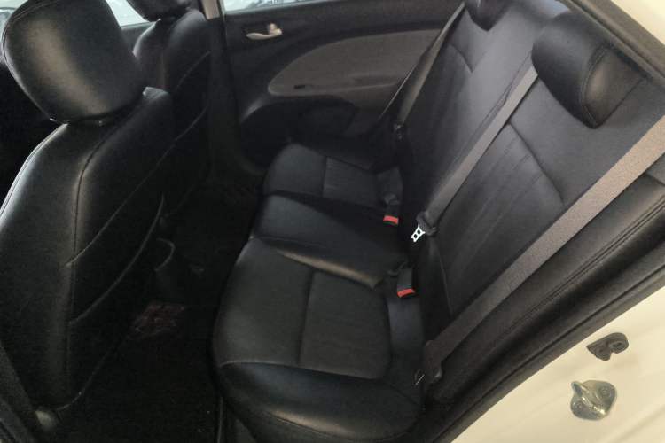 Used Kia Pegas 2020 Revised Version 1.4L Automatic Comfortable with Sunroof Left Rear Seat