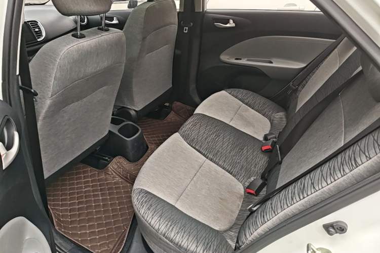 Used Kia Pegas 2020 Revised Version 1.4L Automatic Comfortable with Sunroof Left Rear Seat