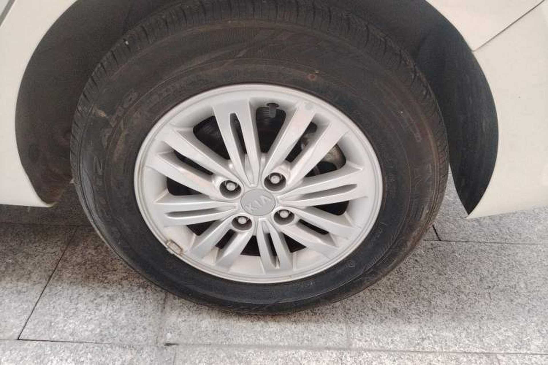 Used Kia Pegas 2020 Revised Version 1.4L Automatic Comfortable with Sunroof Left Rear Wheel Hub