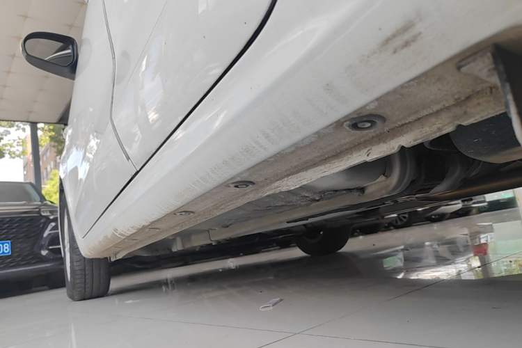 Used Kia Pegas 2020 Revised Version 1.4L Automatic Comfortable with Sunroof Left Side Sill