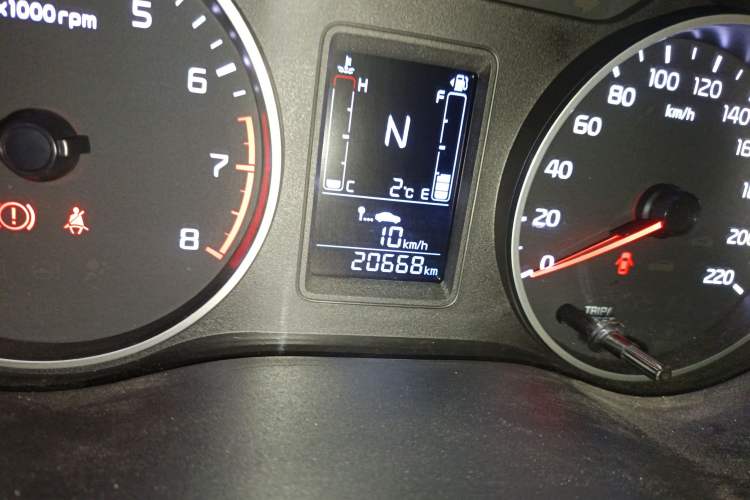 Used Kia Pegas 2020 Revised Version 1.4L Automatic Comfortable with Sunroof Odometer Close Up
