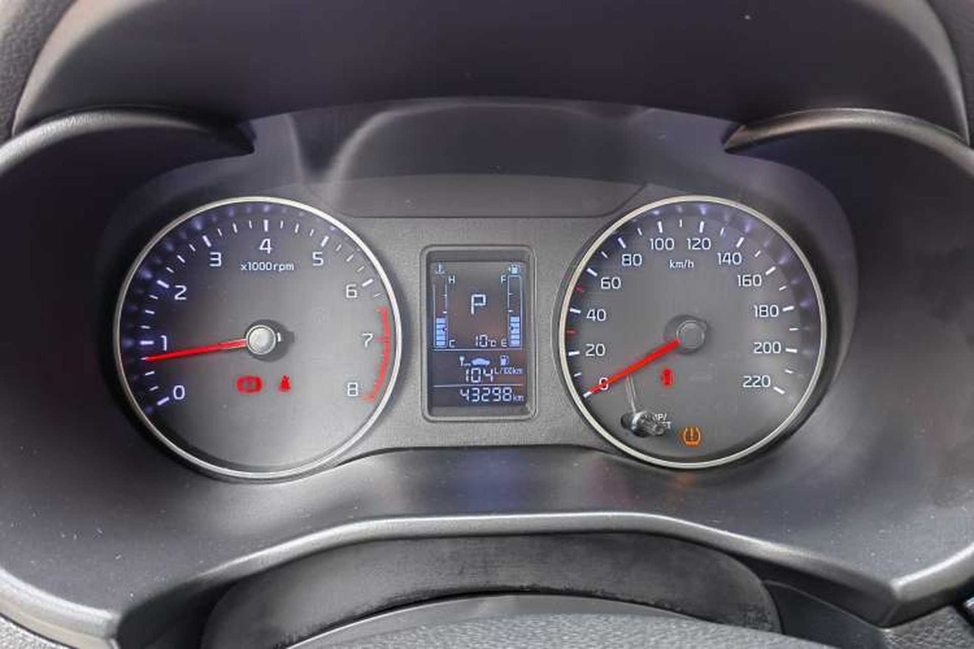 Used Kia Pegas 2020 Revised Version 1.4L Automatic Comfortable with Sunroof Odometer Close Up