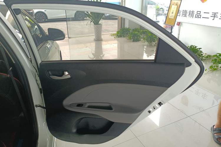 Used Kia Pegas 2020 1.4L Automatic Comfort Version with Sunroof Right Rear Door Interior