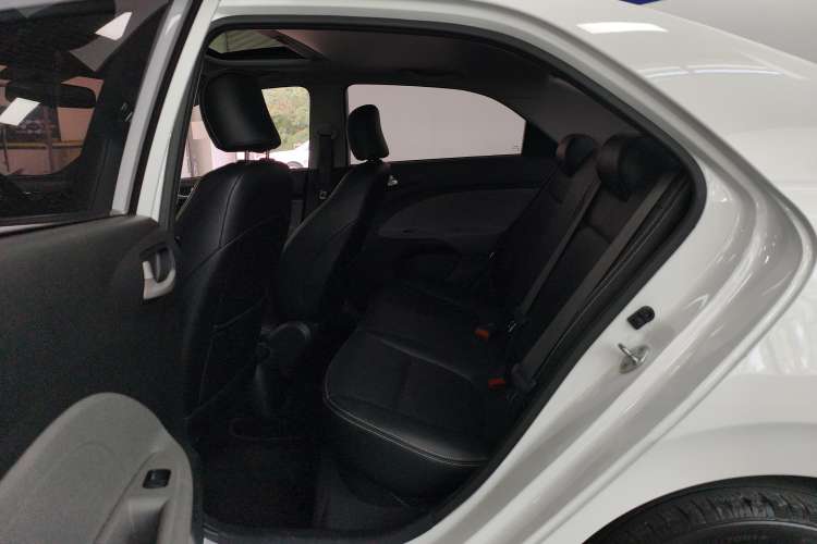 Used Kia Pegas 2020 Revised Version 1.4L Automatic Comfortable with Sunroof Right Rear Seat