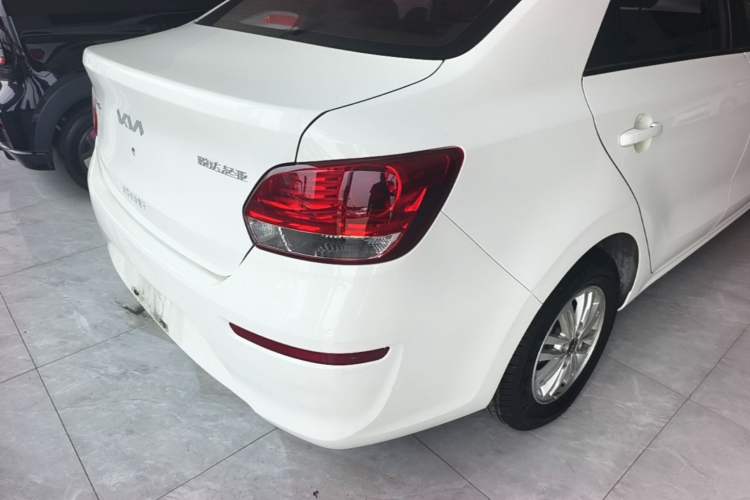 Used Kia Pegas 2020 Revised Version 1.4L Automatic Comfortable with Sunroof Right Rear Taillight