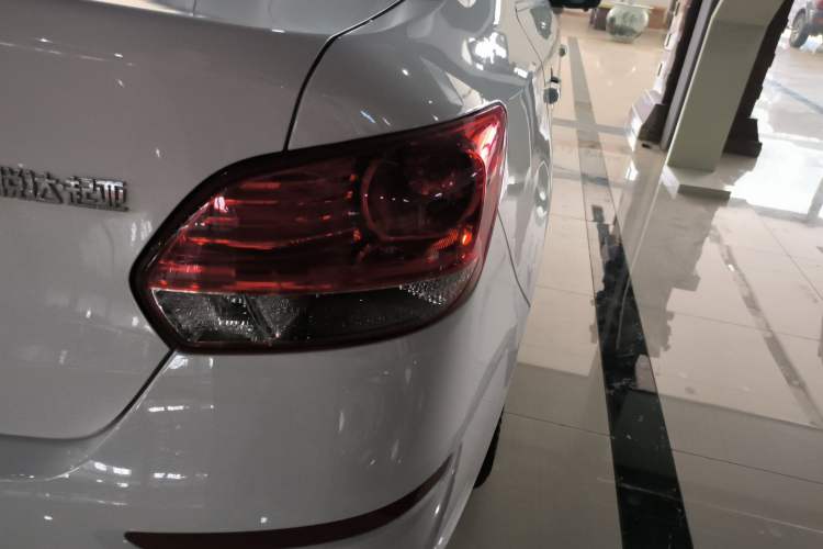 Used Kia Pegas 2020 Revised Version 1.4L Automatic Comfortable with Sunroof Right Rear Taillight