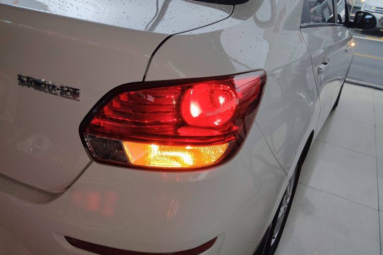Used Kia Pegas 2020 Revised Version 1.4L Automatic Comfortable with Sunroof Right Rear Taillight