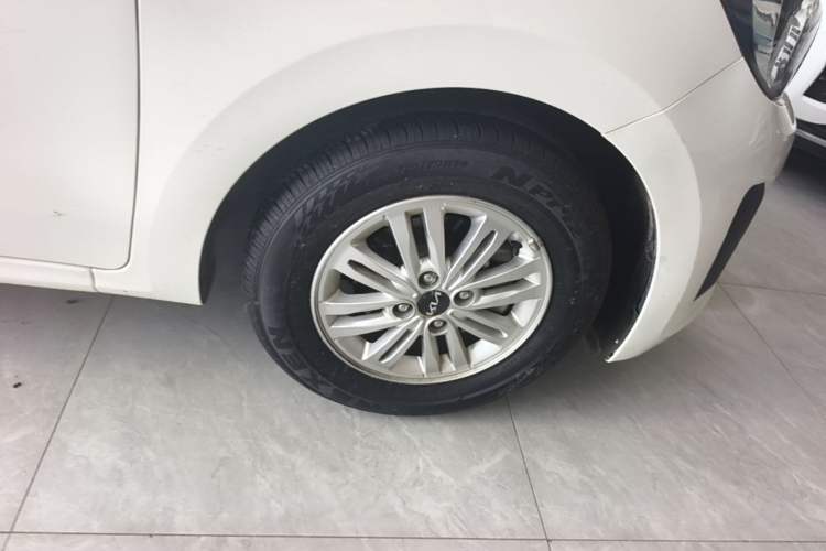 Used Kia Pegas 2020 Revised Version 1.4L Automatic Comfortable with Sunroof Right Rear Wheel Hub