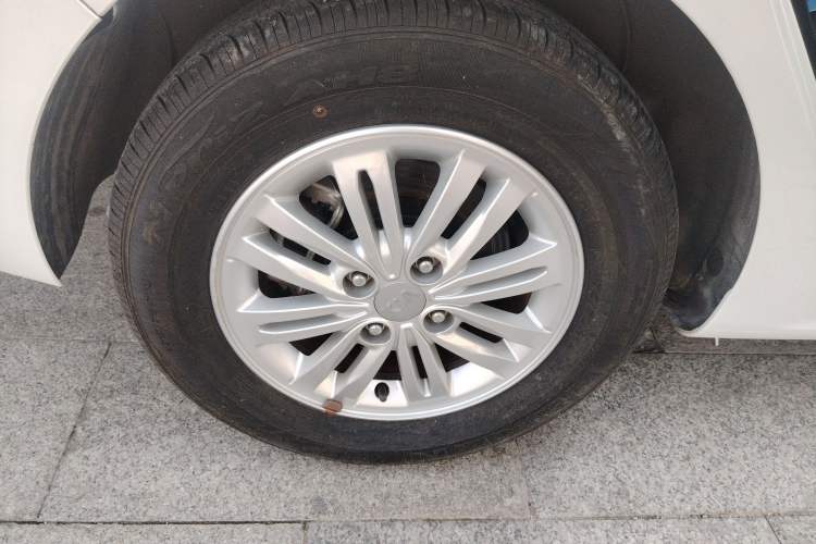 Used Kia Pegas 2020 Revised Version 1.4L Automatic Comfortable with Sunroof Right Rear Wheel Hub