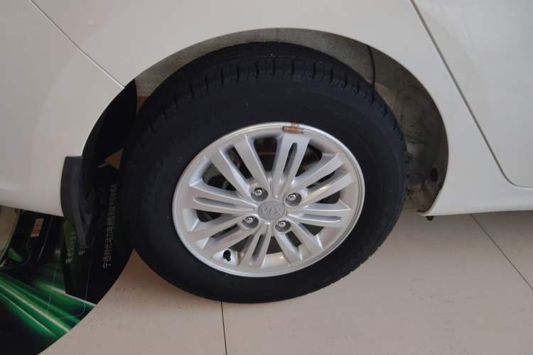 Used Kia Pegas 2020 Revised Version 1.4L Automatic Comfortable with Sunroof Right Rear Wheel Hub