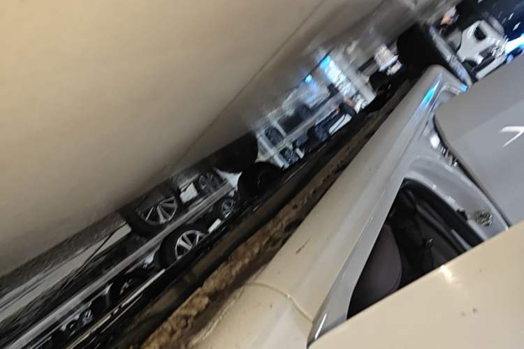 Used Kia Pegas 2020 Revised Version 1.4L Automatic Elite Connect Edition Right Side Sill