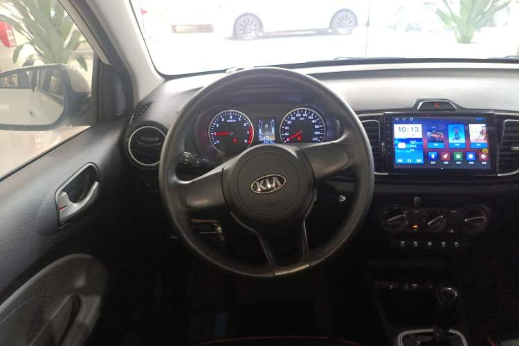 Used Kia Pegas 2020 1.4L Automatic Comfort Version with Sunroof Steering Wheel