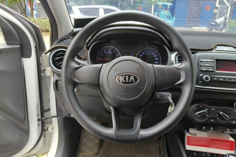 Used Kia Pegas 2020 1.4L Automatic Comfort Version with Sunroof Steering Wheel