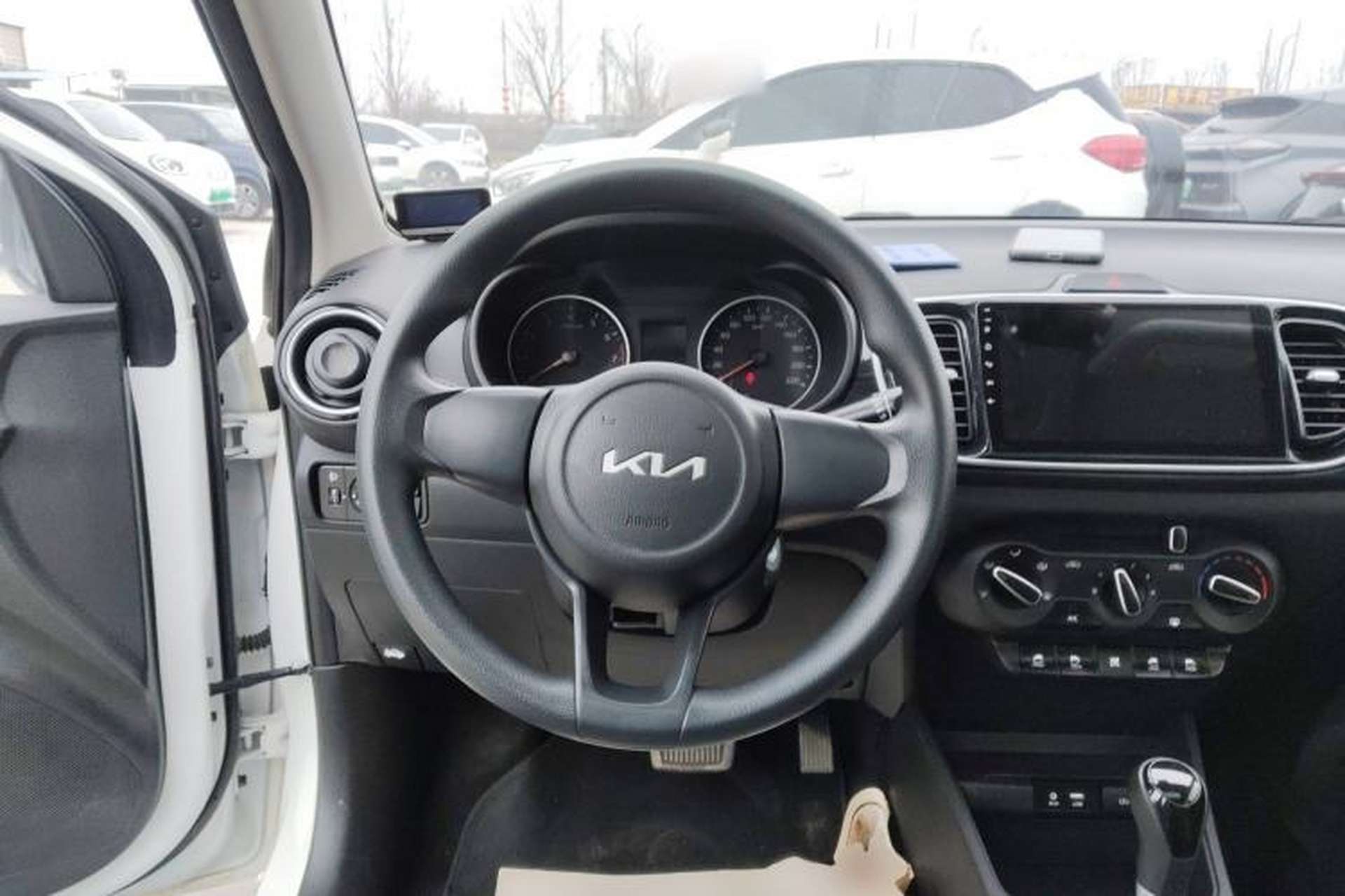 Used Kia Pegas 2020 Revised Version 1.4L Automatic Comfortable with Sunroof Steering Wheel