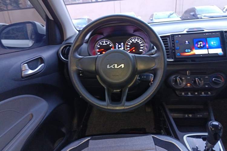 Used Kia Pegas 2020 Revised Version 1.4L Automatic Comfortable with Sunroof Steering Wheel
