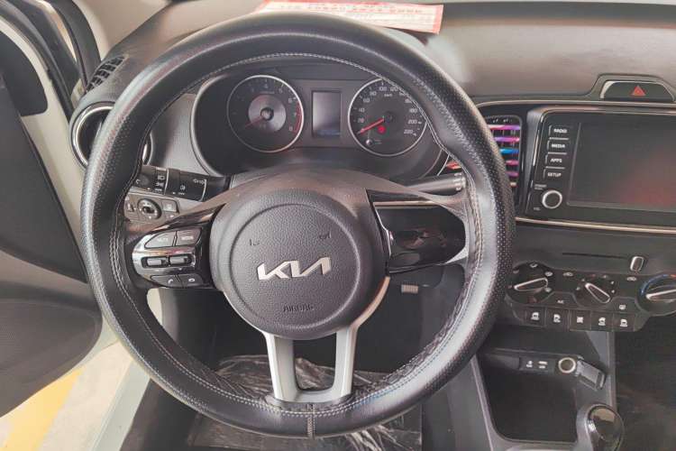 Used Kia Pegas 2020 Revised Version 1.4L Automatic Elite Connect Edition Steering Wheel