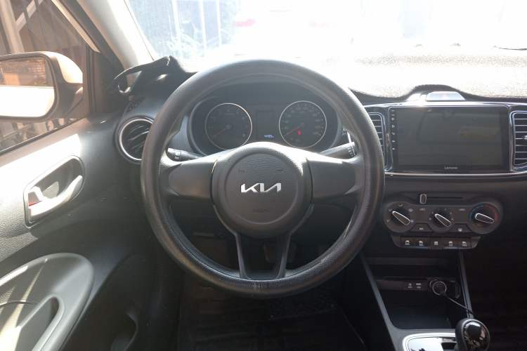 Used Kia Pegas 2020 Revised Version 1.4L Automatic Comfortable with Sunroof Steering Wheel