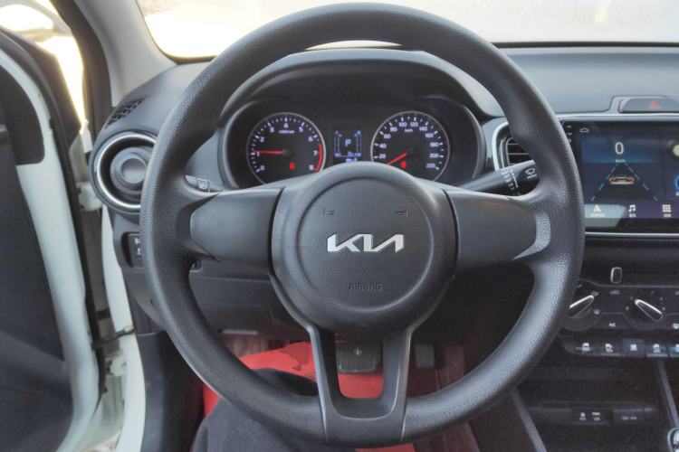 Used Kia Pegas 2020 Revised Version 1.4L Automatic Comfortable with Sunroof Steering Wheel