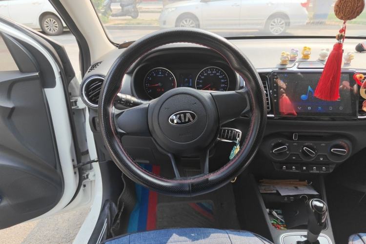 Used Kia Pegas 2020 1.4L Automatic Comfort Version with Sunroof Steering Wheel