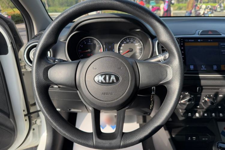 Used Kia Pegas 2020 Revised Version 1.4L Automatic Comfortable with Sunroof Steering Wheel