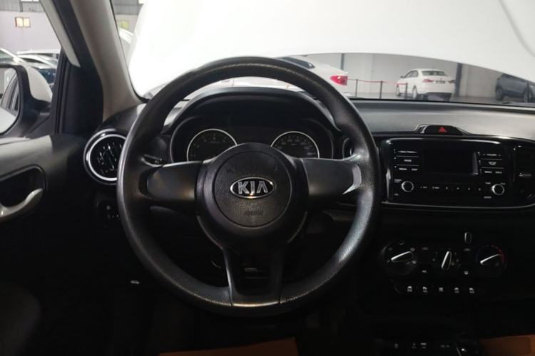 Used Kia Pegas 2020 1.4L Automatic Comfort Version with Sunroof Steering Wheel
