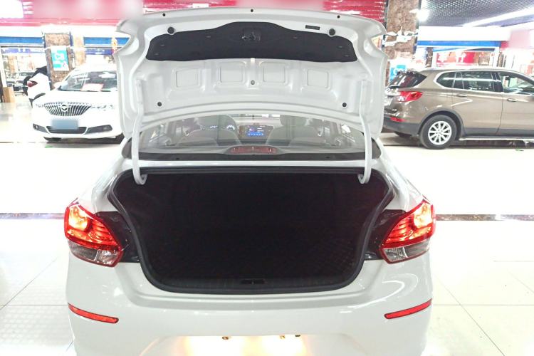 Used Kia Pegas 2020 1.4L Automatic Elite Connect Edition Trunk