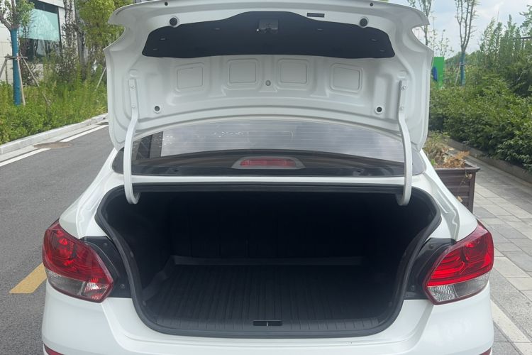 Used Kia Pegas 2020 1.4L Automatic Comfort Version with Sunroof Trunk